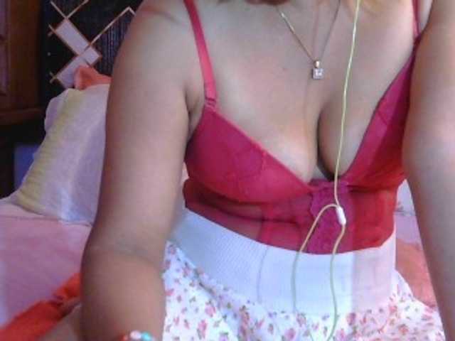 Mielly live cam preview