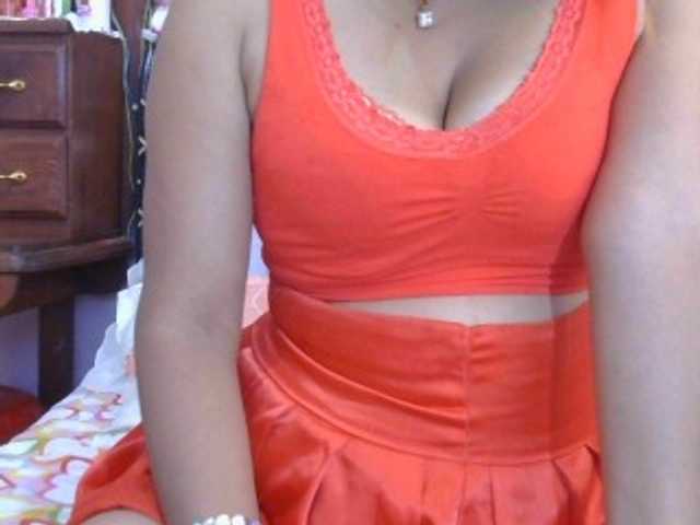 Mielly live cam on BongaCams