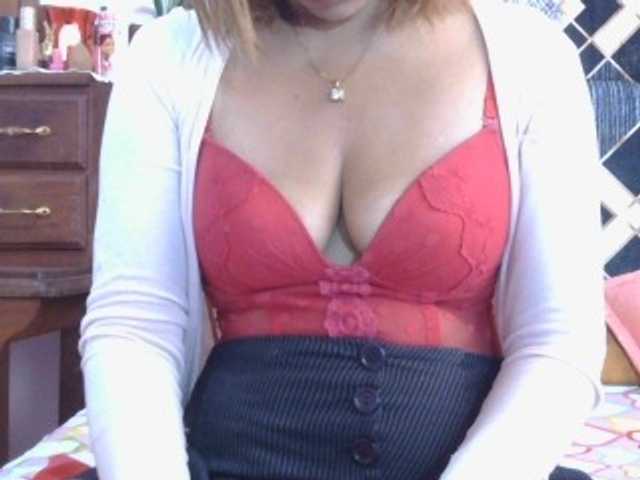 Mielly live cam preview