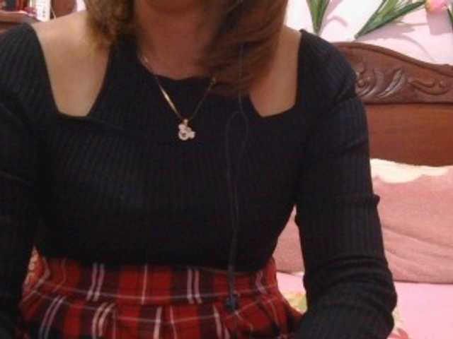 Mielly live cam on BongaCams