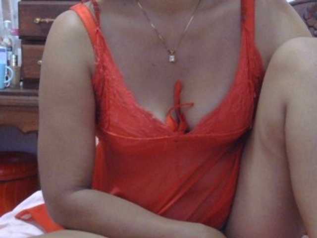 Mielly live cam on BongaCams