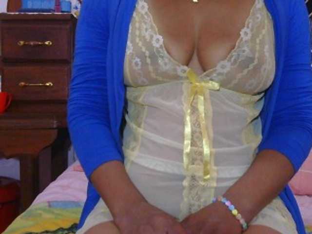 Mielly live cam preview