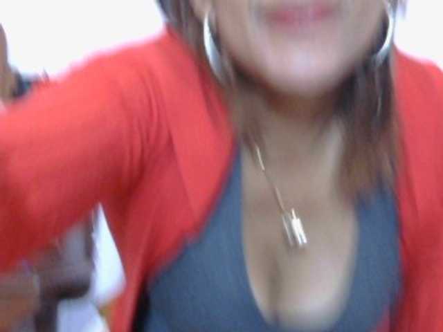 Mielly live webcam show