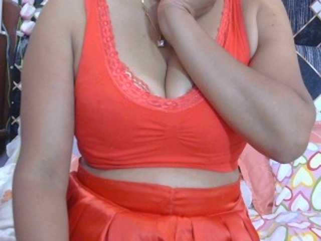 Mielly live cam preview