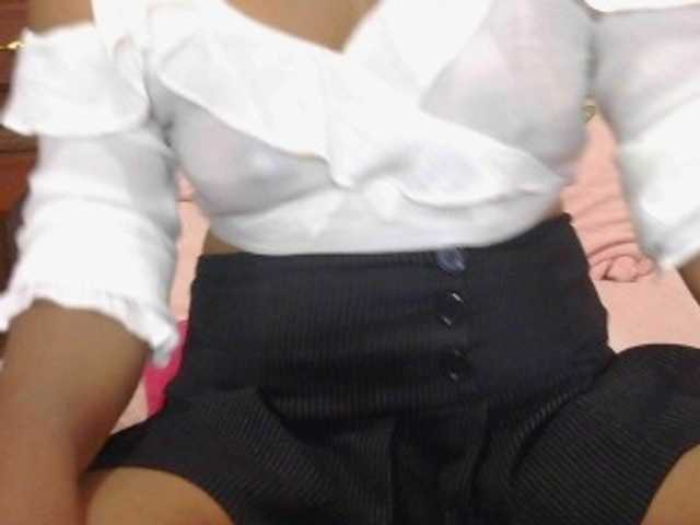 Mielly live cam on BongaCams