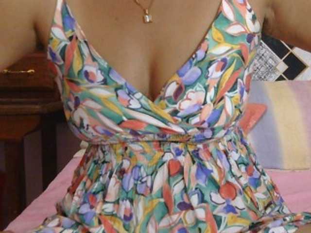Mielly live cam preview
