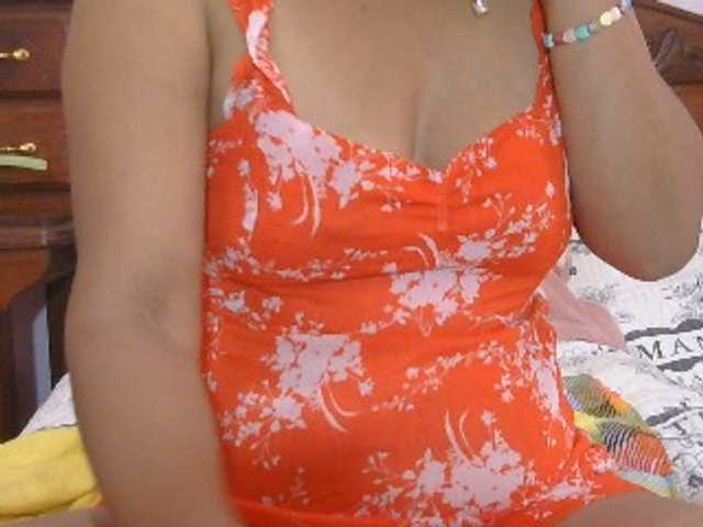 Mielly live cam on BongaCams