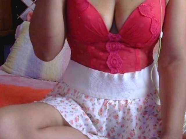 Mielly live cam preview