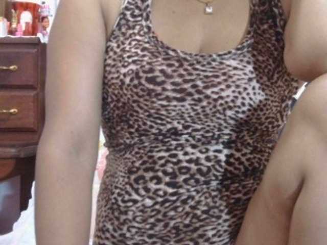 Mielly live cam preview