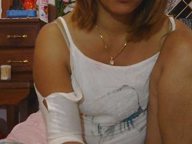 Mielly live cam on BongaCams