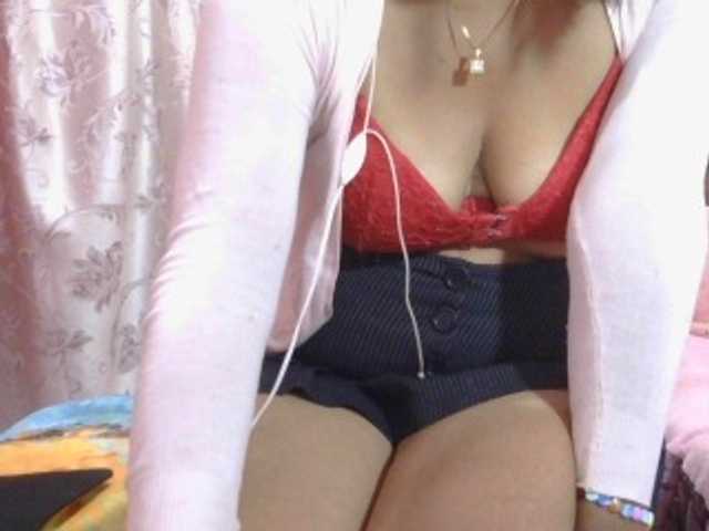 Mielly live cam on BongaCams