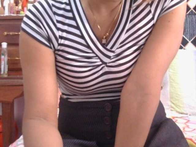 Mielly live cam preview