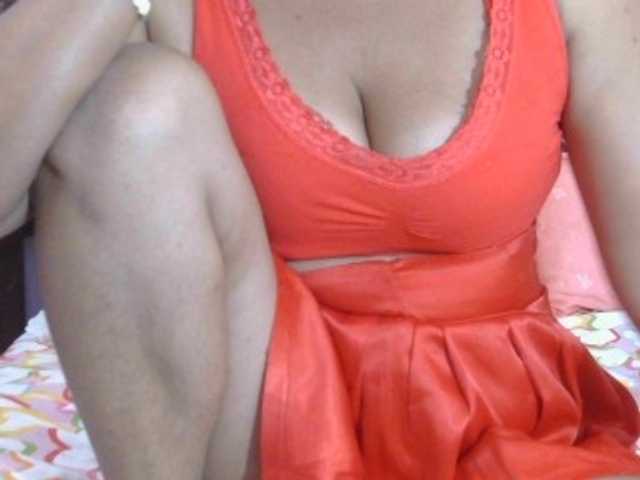 Mielly, live now on BongaCams