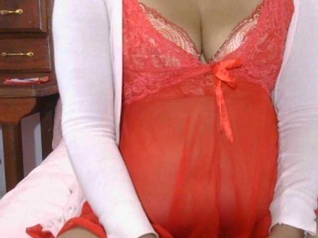 Mielly live cam on BongaCams