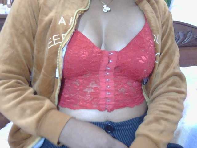 Mielly live cam on UnifiedCams