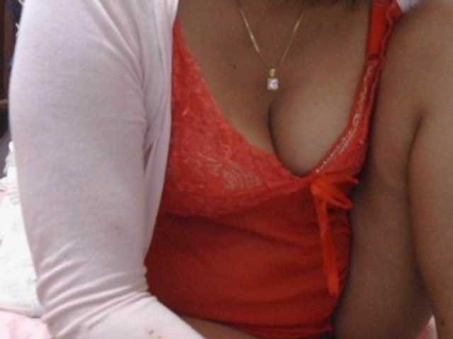 Mielly live cam preview