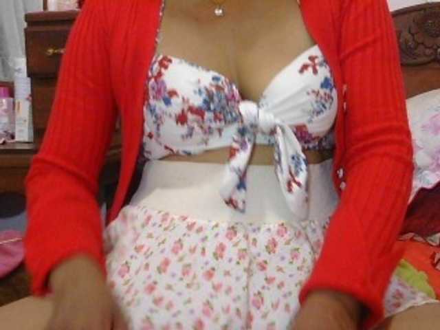 Mielly live cam on BongaCams