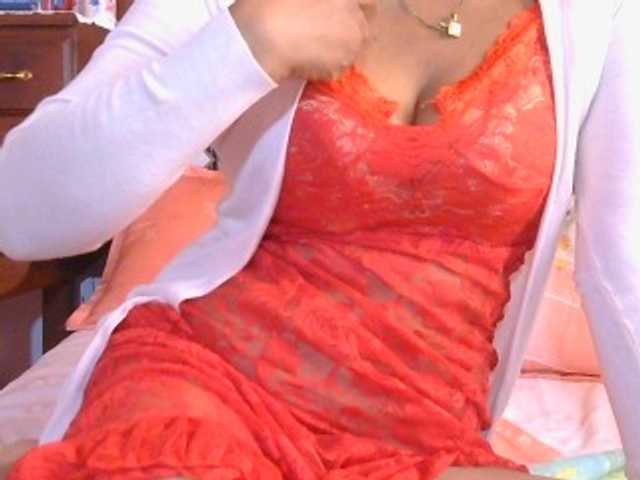 Mielly live cam on BongaCams