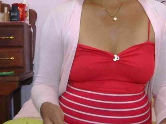 Mielly Live Webcam on BongaCams