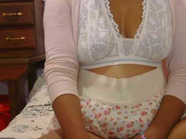 Mielly's webcam live show