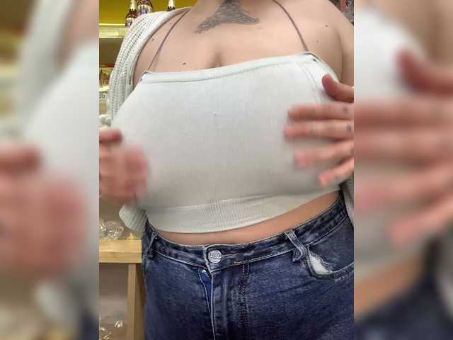 LikoNik live cam on BongaCams