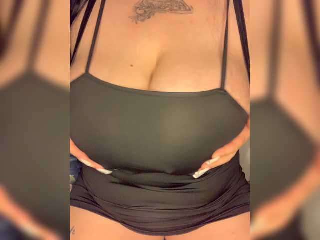 LikoNik live cam on BongaCams