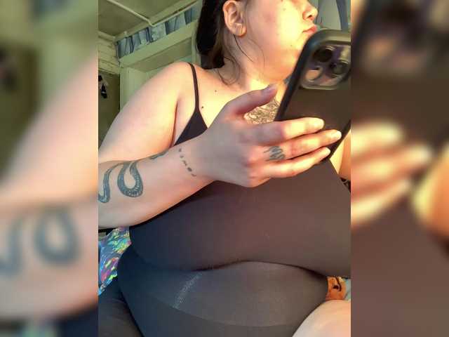 LikoNik live cam on BongaCams