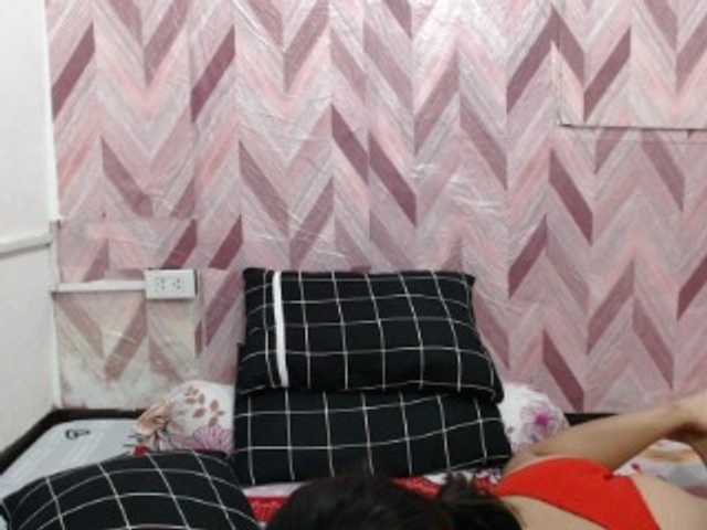 Kira-Rosse201 live cam on BongaCams