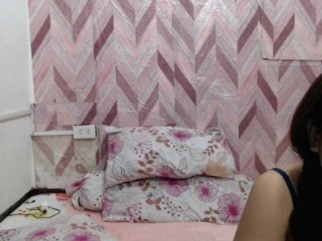 Kira-Rosse201 live cam on BongaCams