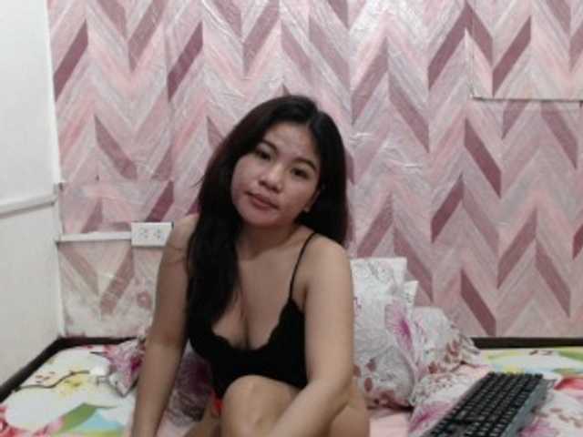 Kira-Rosse201 live cam on BongaCams