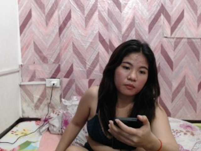 Kira-Rosse201 live cam on BongaCams