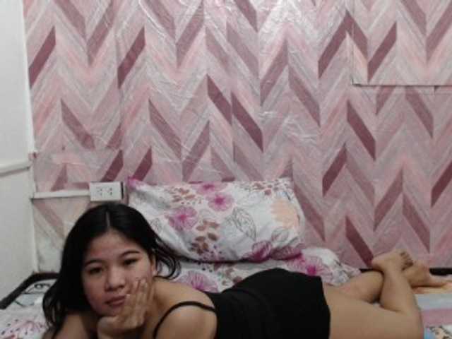 Kira-Rosse201 live cam on BongaCams
