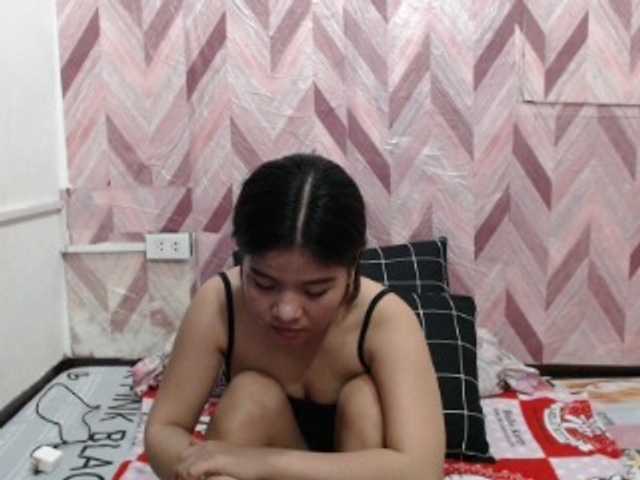 Kira-Rosse201 live cam on BongaCams