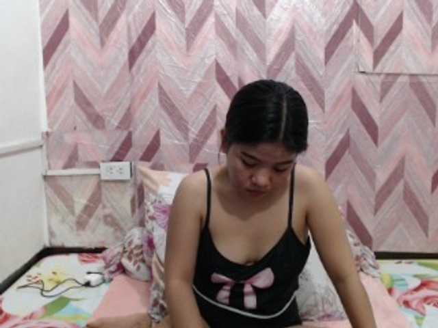 Kira-Rosse201 live cam on BongaCams