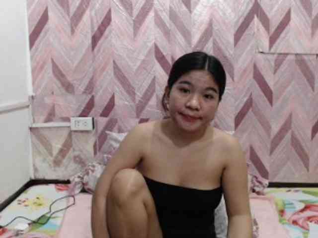 Kira-Rosse201 webcam