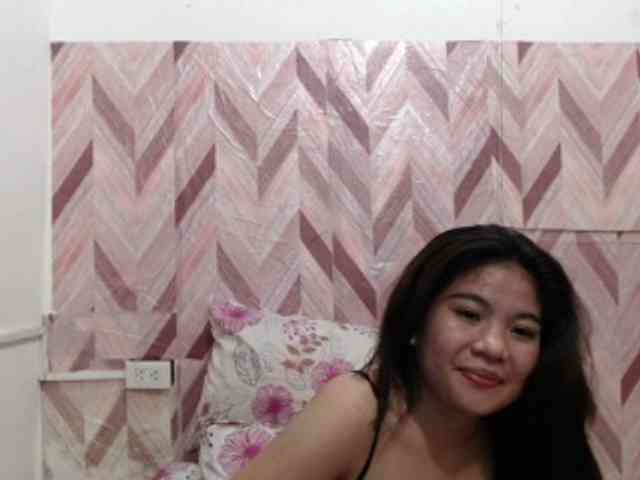 Kira-Rosse201 webcam