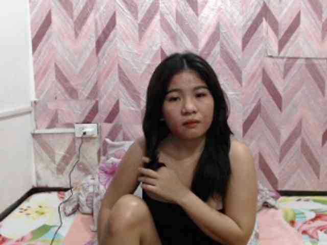 Kira-Rosse201 webcam