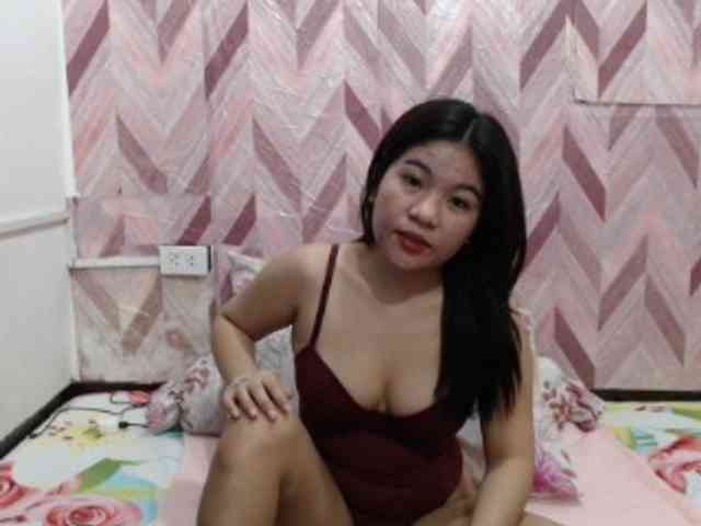 Kira-Rosse201 webcam