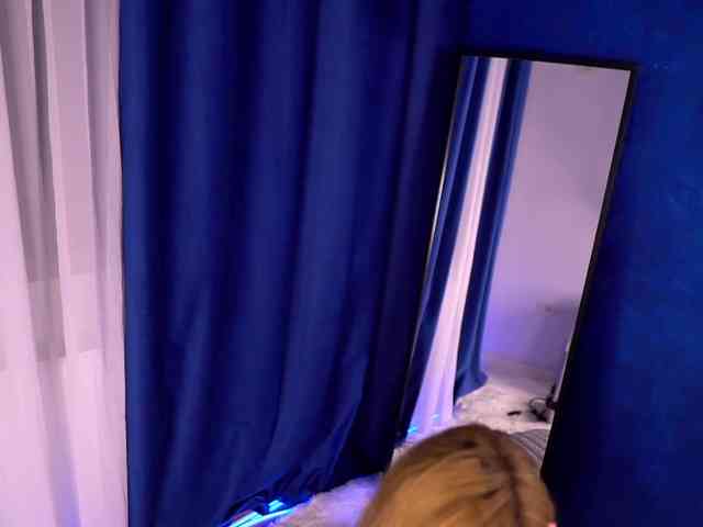 AmberGolden webcam