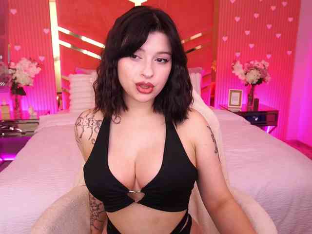 MikiiKiwi webcam