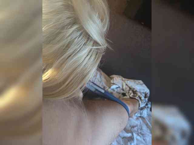 DenXXXTan webcam
