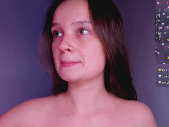 bitchpeace live cam on BongaCams
