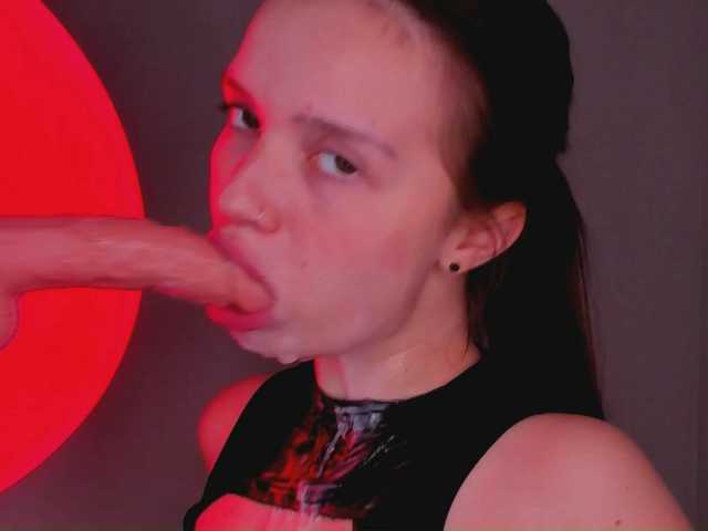 bitchpeace live cam on BongaCams