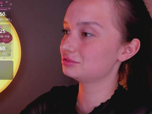 bitchpeace live webcam show
