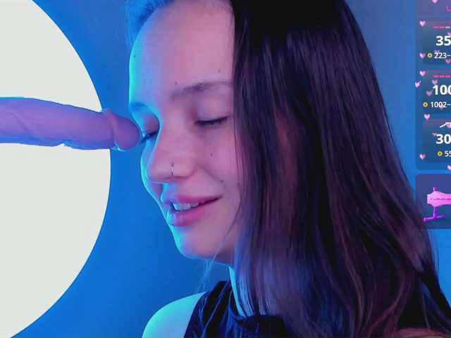 bitchpeace live cam on BongaCams