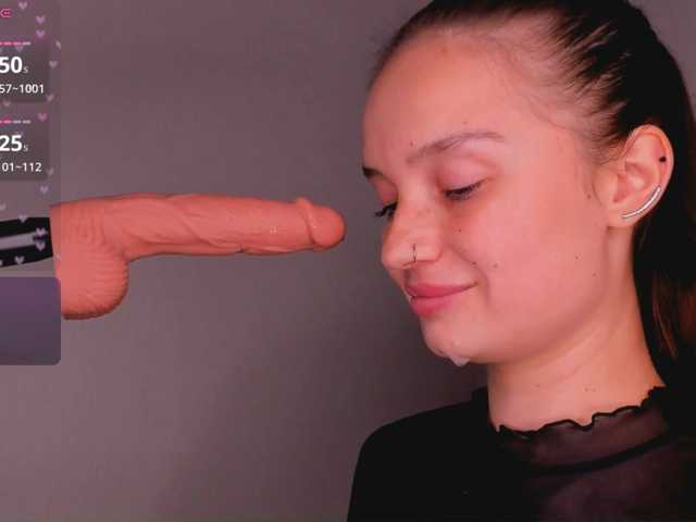 bitchpeace, live now on BongaCams
