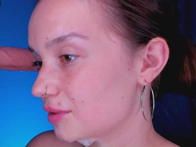 bitchpeace live webcam show