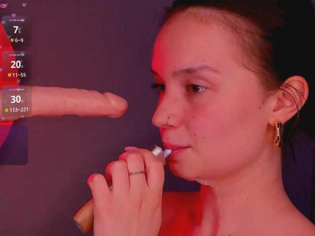 bitchpeace live cam on BongaCams