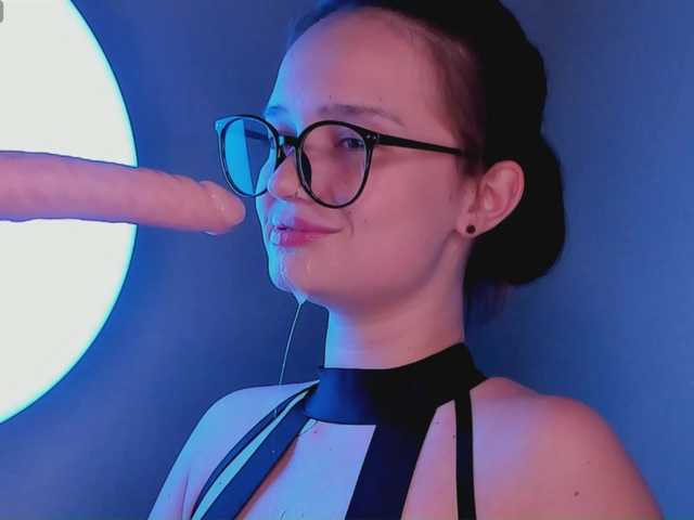 bitchpeace live cam on BongaCams