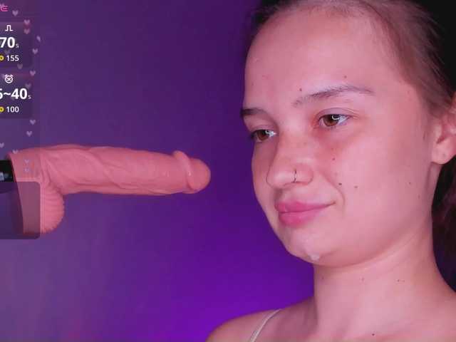 bitchpeace live cam on BongaCams